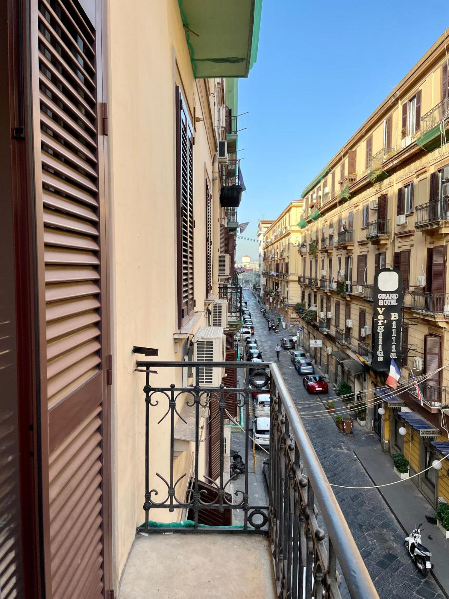 Napoli Centrale Suite Kültér fotó